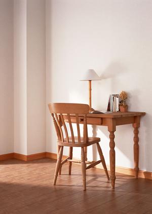 フローリングのカビ汚れをすっきり落とす